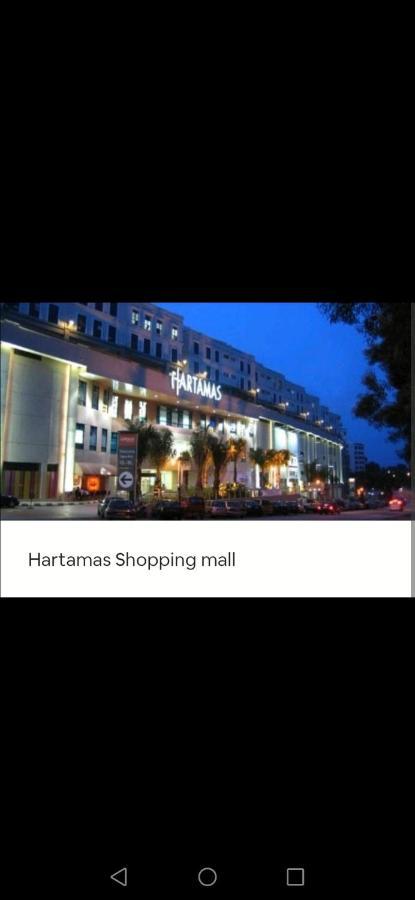 Corporate Hotel Suites At Hartamas / Mont Kiara Куала Лумпур Екстериор снимка